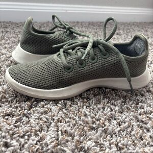 Allbirds Women's Sneakers in Olive Green and White